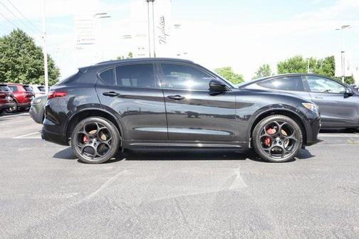 2022 Alfa Romeo Stelvio Ti