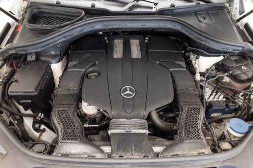 2017 Mercedes-Benz GLE 400 Base 4MATIC