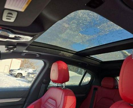 2023 Alfa Romeo Stelvio Veloce AWD