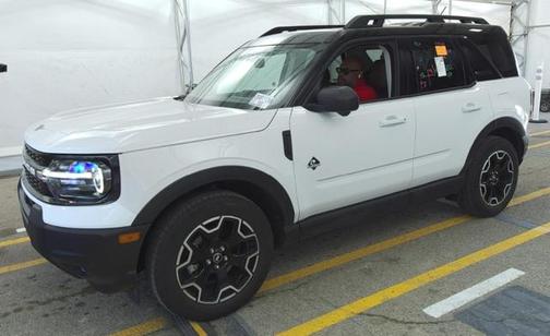 Oxford White 2025 Ford Bronco Sport Outer Banks