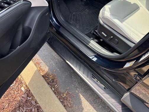 Deep Sea 2024 Hyundai TUCSON Hybrid Limited