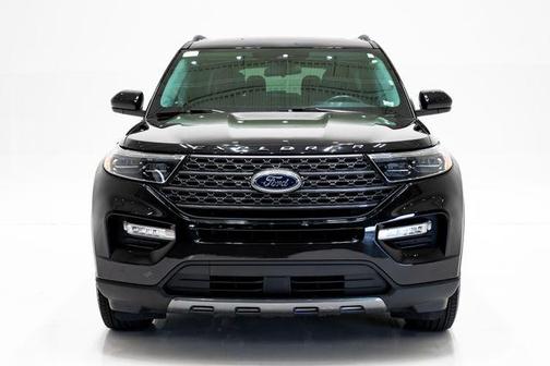 Agate Black Metallic 2023 Ford Explorer XLT