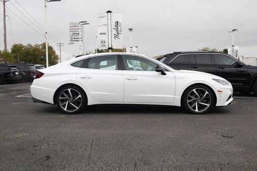 2021 Hyundai SONATA SEL Plus