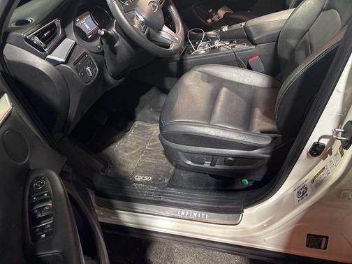 2020 INFINITI QX50 LUXE AWD