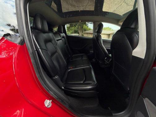 Red Multi-Coat 2021 Tesla Model Y Long Range Dual Motor All-Wheel Drive