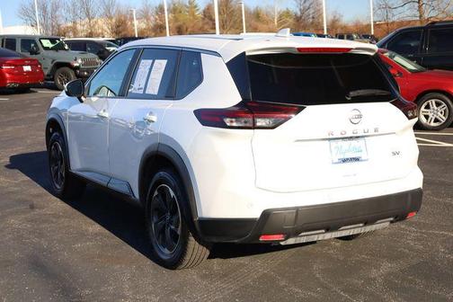 2024 Nissan Rogue SV