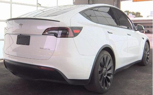 2022 Tesla Model Y Performance Dual Motor All-Wheel Drive