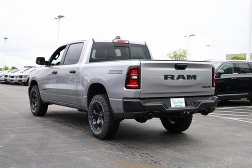 2025 RAM 1500 Warlock Crew Cab 4x4 5'7' Box