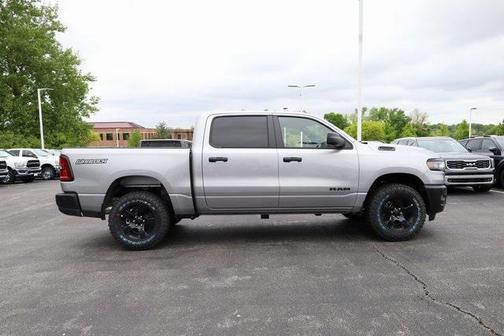 2025 RAM 1500 Warlock Crew Cab 4x4 5'7' Box