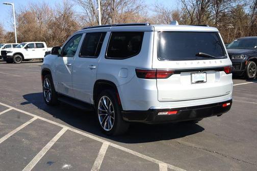 2022 Jeep Wagoneer Series II 4x4
