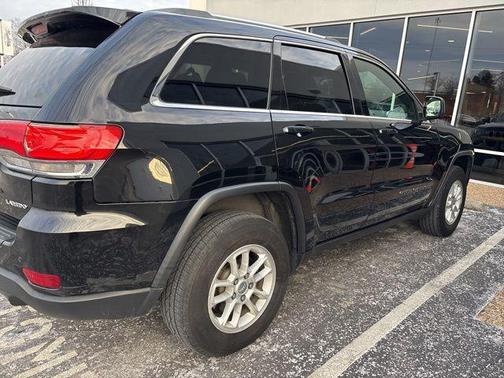 2018 Jeep Grand Cherokee Laredo E
