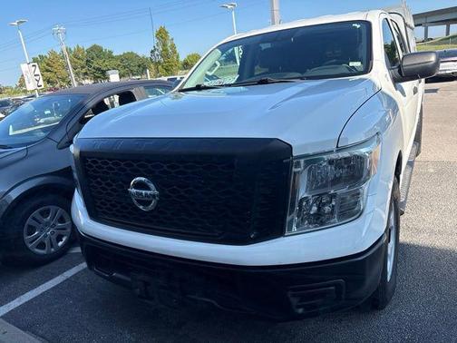 Glacier White 2017 Nissan Titan S
