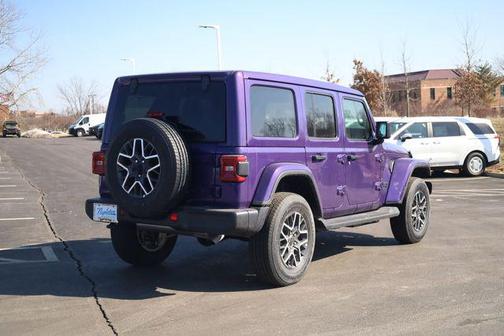 2026 Jeep Wrangler 4-Door Sahara 4x4