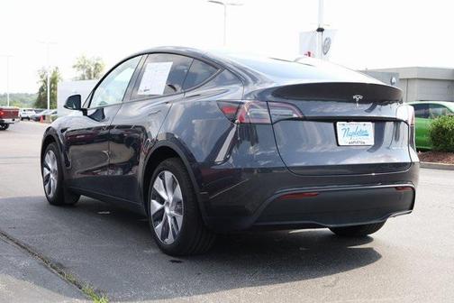 2024 Tesla Model Y Long Range Dual Motor All-Wheel Drive