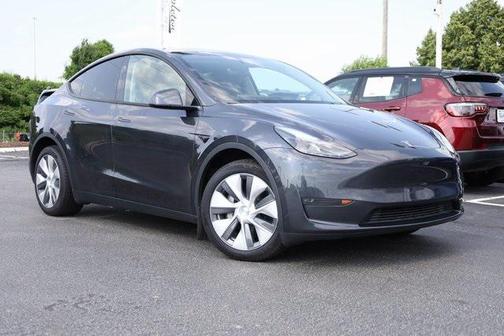 2024 Tesla Model Y Long Range Dual Motor All-Wheel Drive