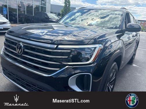 Deep Black 2024 Volkswagen Atlas 2.0T SE