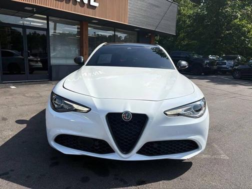Alfa White 2020 Alfa Romeo Giulia Base