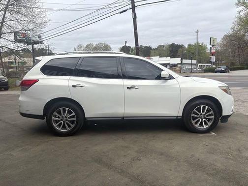 Moonlight White 2013 Nissan Pathfinder SV