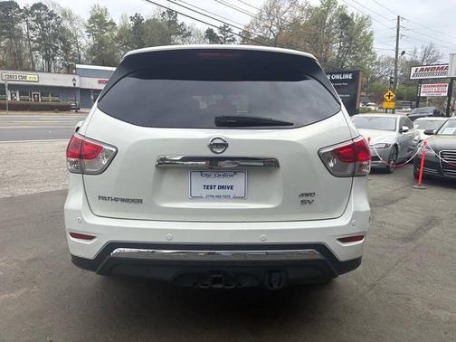 Moonlight White 2013 Nissan Pathfinder SV