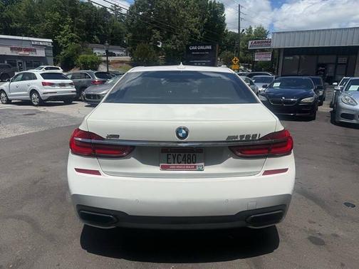 White 2017 BMW 750 i xDrive
