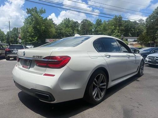 White 2017 BMW 750 i xDrive