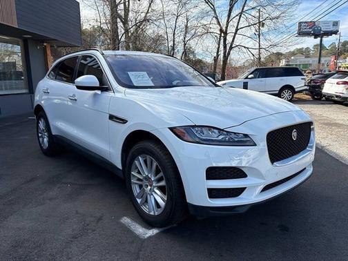 Polaris White 2017 Jaguar F-PACE 35t Prestige