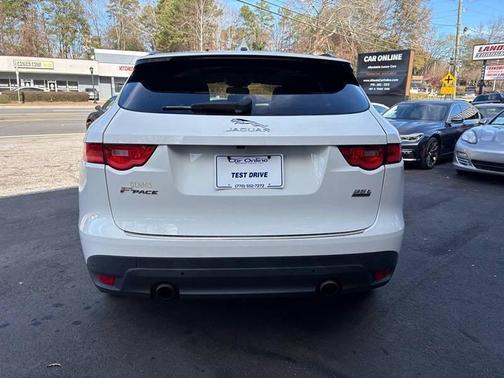 Polaris White 2017 Jaguar F-PACE 35t Prestige