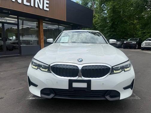 Alpine White 2019 BMW 330 330i 4dr Sedan