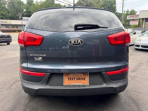 Blue 2016 Kia Sportage LX