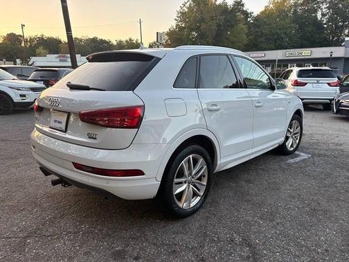 Cortina White 2018 Audi Q3 2.0T Premium Plus