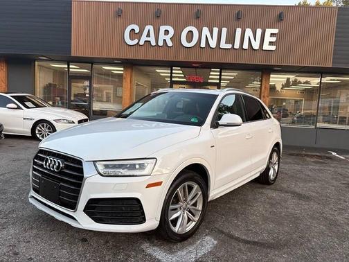 Cortina White 2018 Audi Q3 2.0T Premium Plus