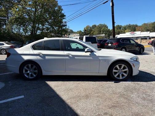 Alpine White 2013 BMW 528 xDrive