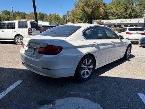 Alpine White 2013 BMW 528 xDrive