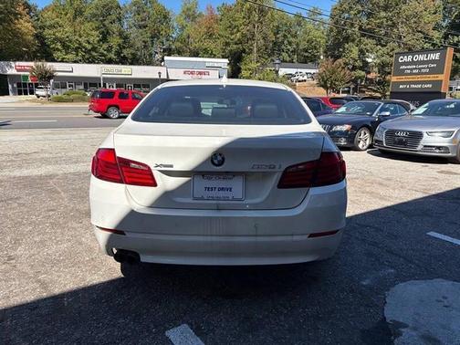Alpine White 2013 BMW 528 xDrive