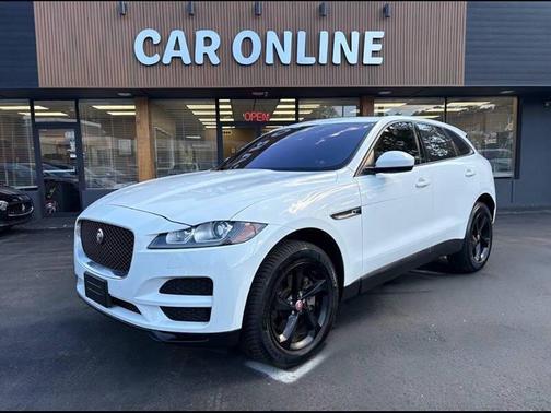Polaris White 2017 Jaguar F-PACE 35t Premium