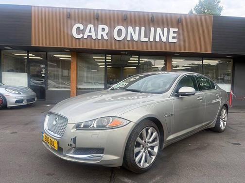 Rhodium Silver Metallic 2013 Jaguar XF SC