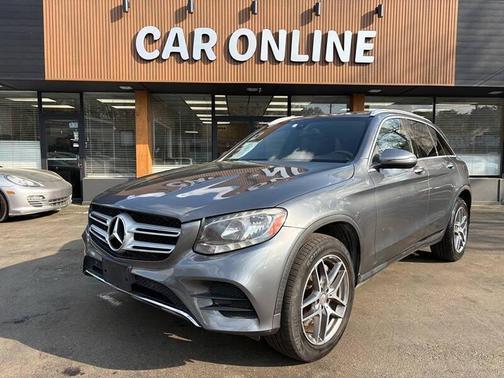 Selenite Grey Metallic 2016 Mercedes-Benz GLC 300 4MATIC