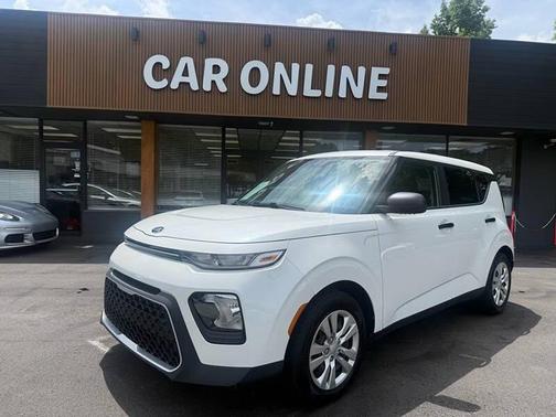 Snow White Pearl 2020 Kia Soul LX