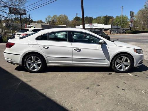 Candy White 2013 Volkswagen CC 2.0T Sport