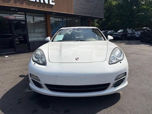 Carrara White 2012 Porsche Panamera 4