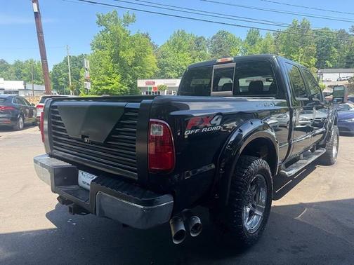 Black 2010 Ford F-250 XLT Super Duty Crew Cab