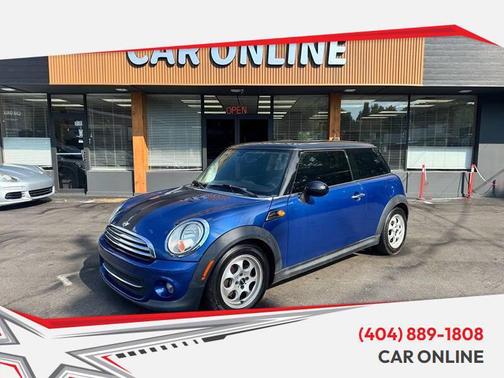 Blue 2013 MINI Hardtop Cooper
