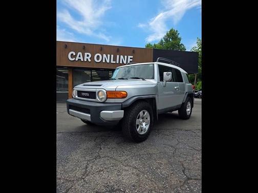 Gray 2007 Toyota FJ Cruiser Base