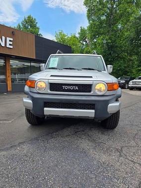 Gray 2007 Toyota FJ Cruiser Base