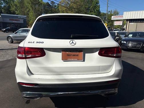 White 2016 Mercedes-Benz GLC 300 Base