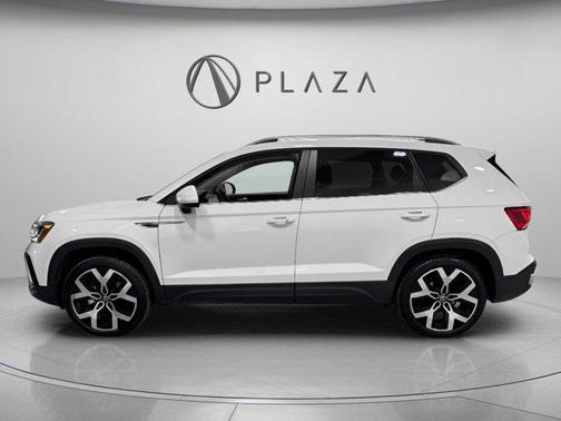 2023 Volkswagen Taos 1.5T SEL