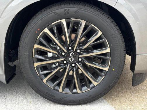 2025 INFINITI QX80 AUTOGRAPH AWD