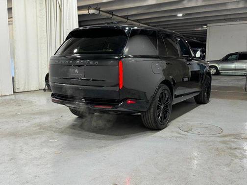 2024 Land Rover Range Rover P400 SE