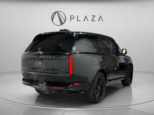 2024 Land Rover Range Rover P400 SE