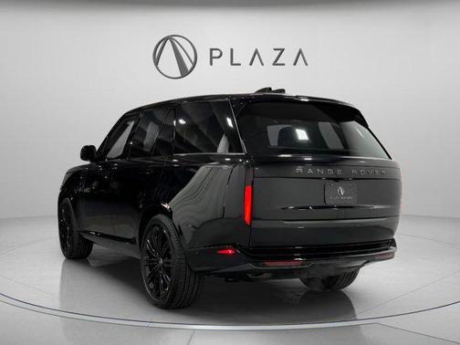 2024 Land Rover Range Rover P400 SE